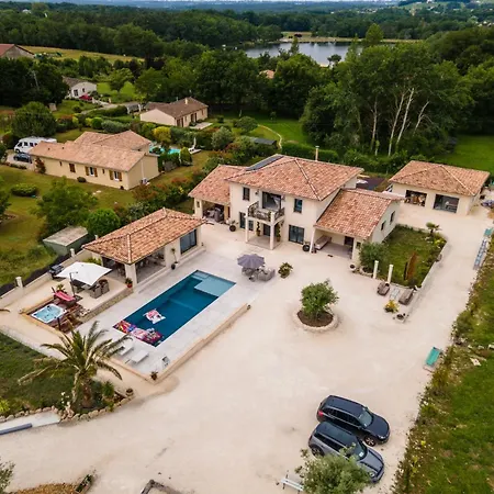 Maison De Holiday home