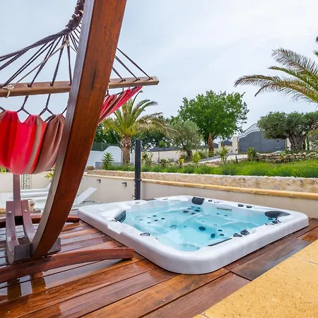 Maison De Holiday home *