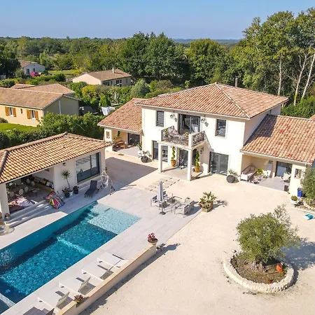 Holiday home Maison De Carsac-de-Gurson